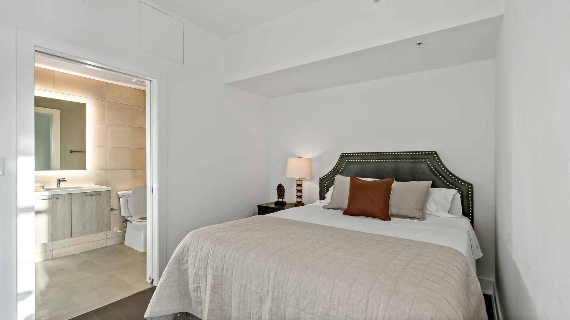 Pure Voyage Shaw Aparthotel วอชิงตัน ภายนอก รูปภาพ