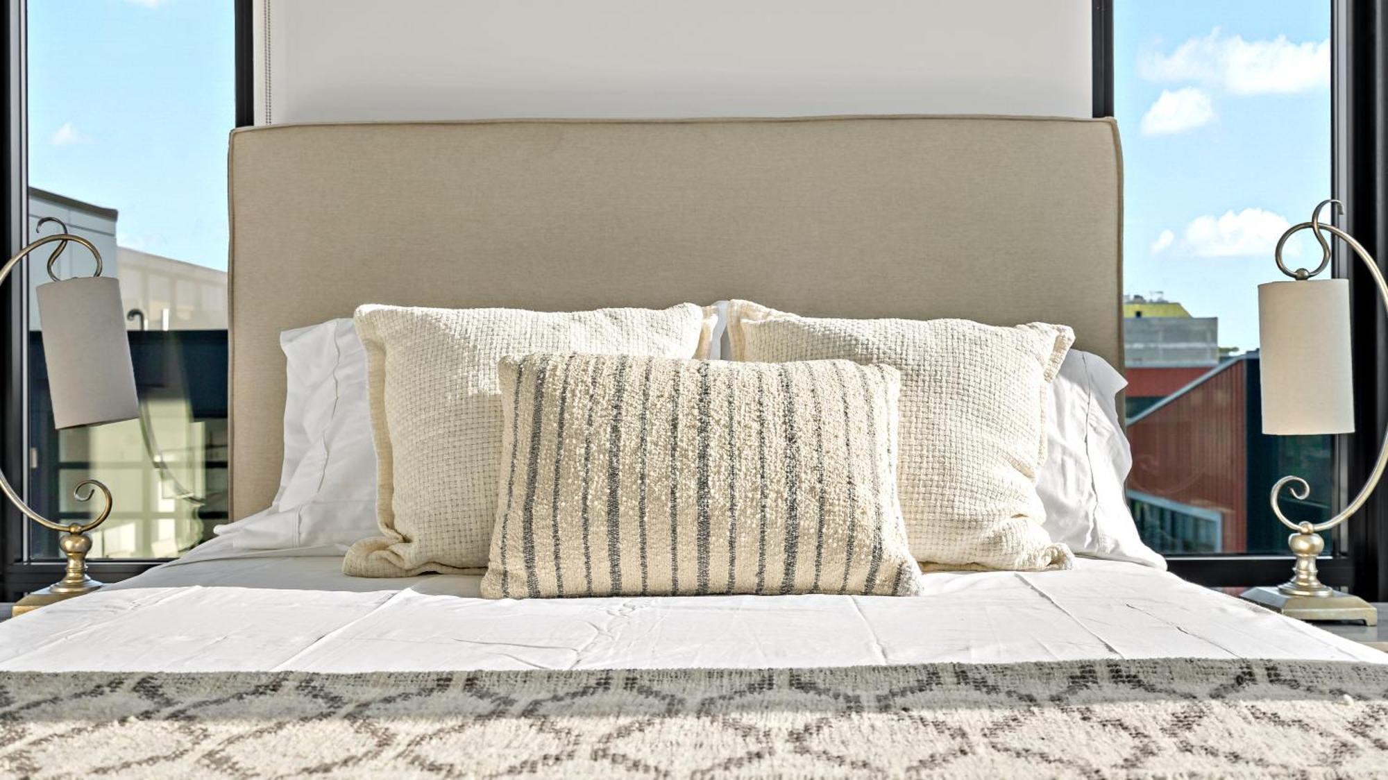 Pure Voyage Shaw Aparthotel วอชิงตัน ภายนอก รูปภาพ